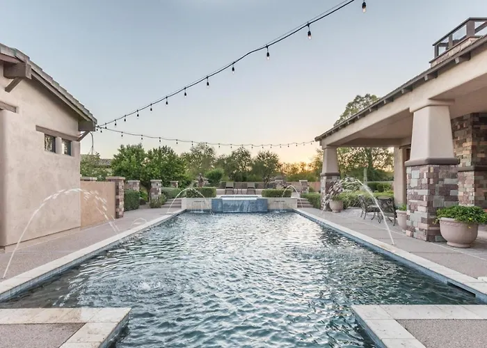Holiday home Private Pool & Hot Tub, Retreat - Large Luxury Smart