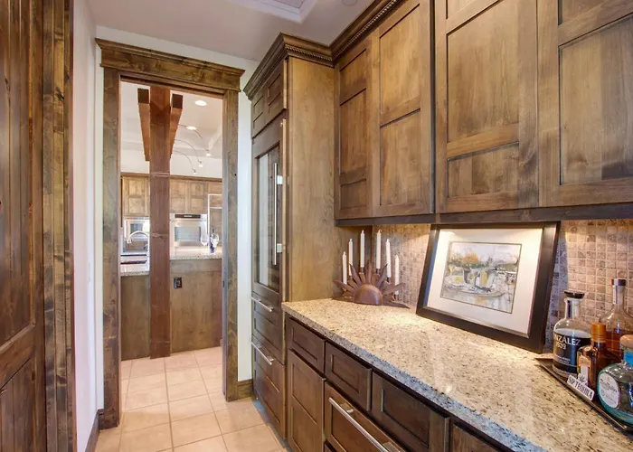 Private Pool & Hot Tub, Retreat - Large Luxury Smart * Scottsdale