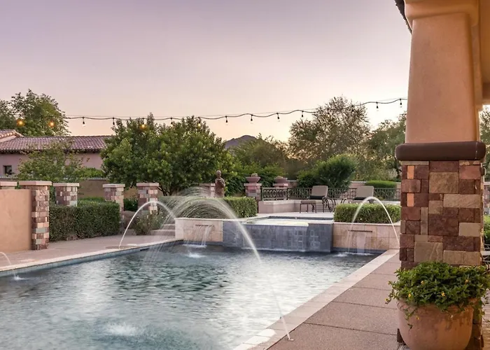 Private Pool & Hot Tub, Retreat - Large Luxury Smart
