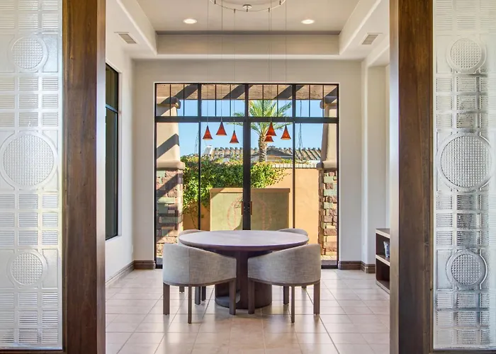 Holiday home Private Pool & Hot Tub, Retreat - Large Luxury Smart Scottsdale